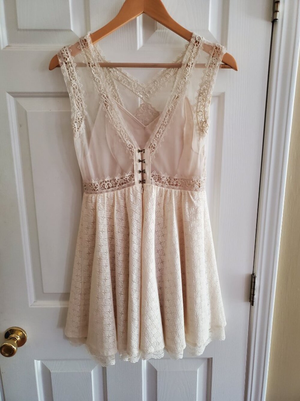 Free People creme lace dress size 4 - Picture 4 of 10